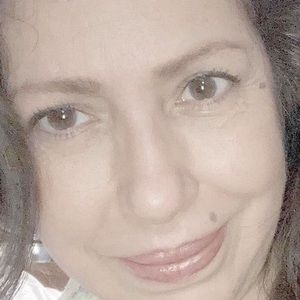 Meet your Posher, Rose